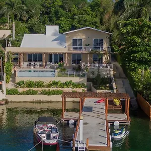 Casa Sol Y Luna -beautiful Sunrises And Infinity Pool Bacalar